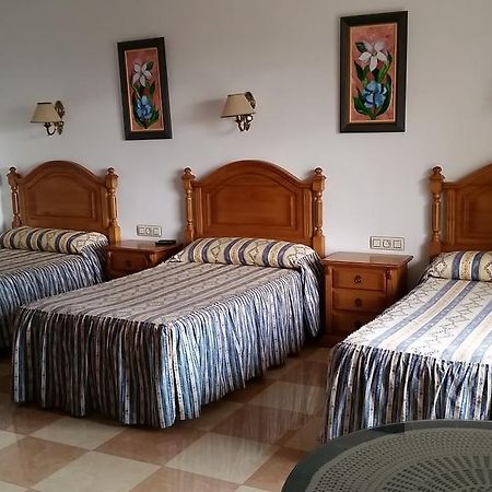 Hostal Los Rosales ألكاراز المظهر الخارجي الصورة